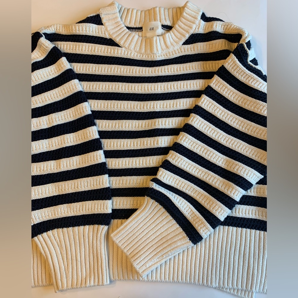 H&M Blue and White striped sweater cotton, women size XL